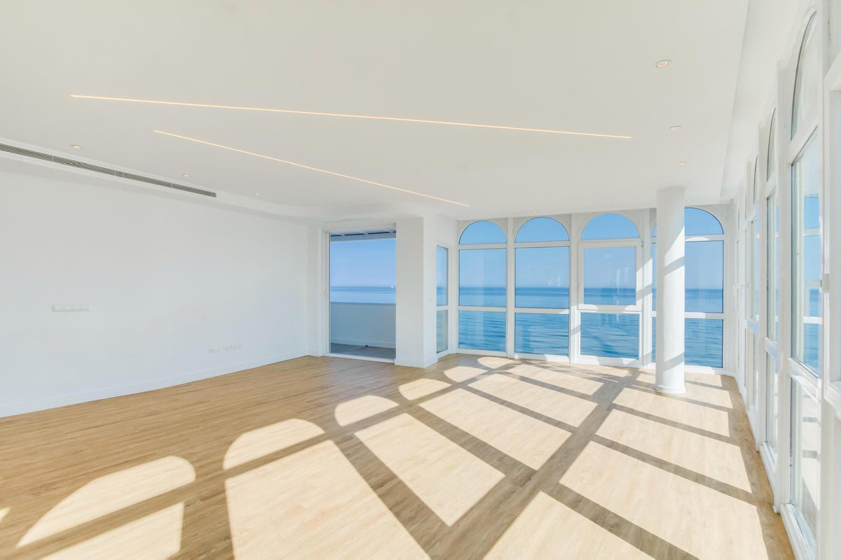 Penthouse te koop in Estepona | 3 slaapkamers H5159074