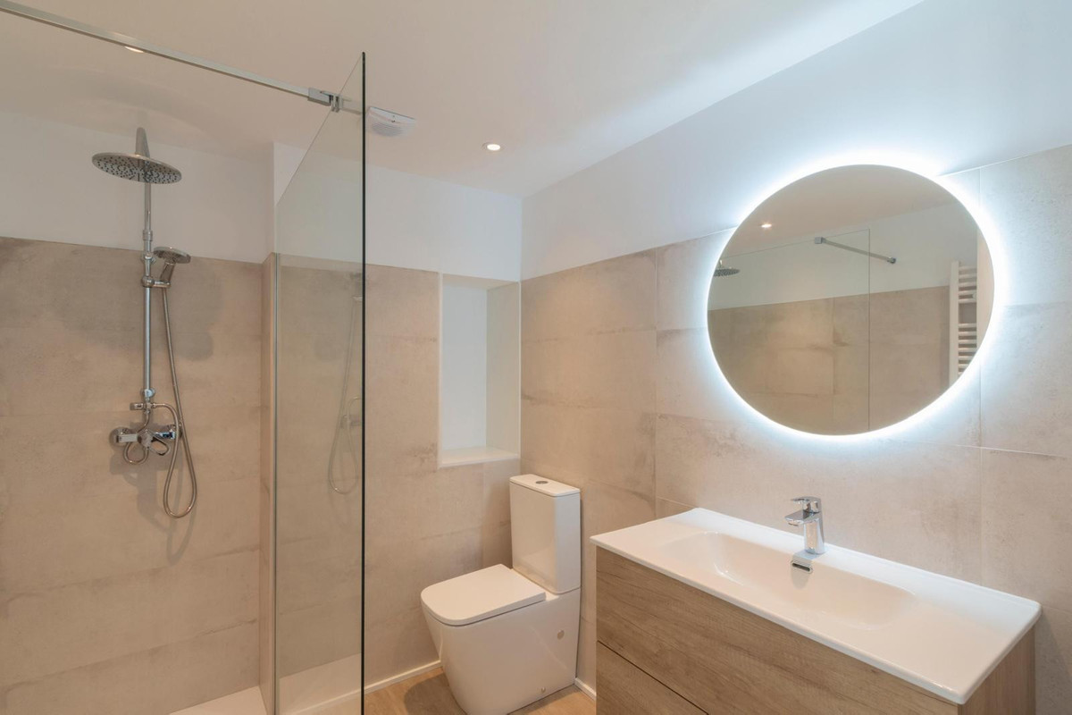 Penthouse te koop in Estepona | 3 slaapkamers H5159074