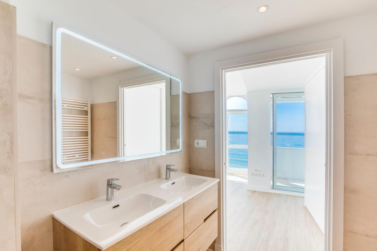 Penthouse te koop in Estepona | 3 slaapkamers H5159074
