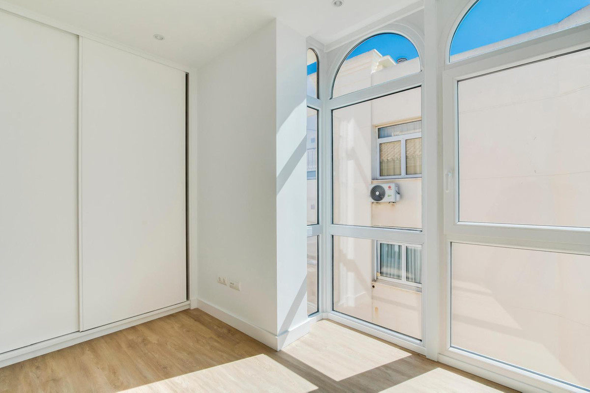 Penthouse te koop in Estepona | 3 slaapkamers H5159074