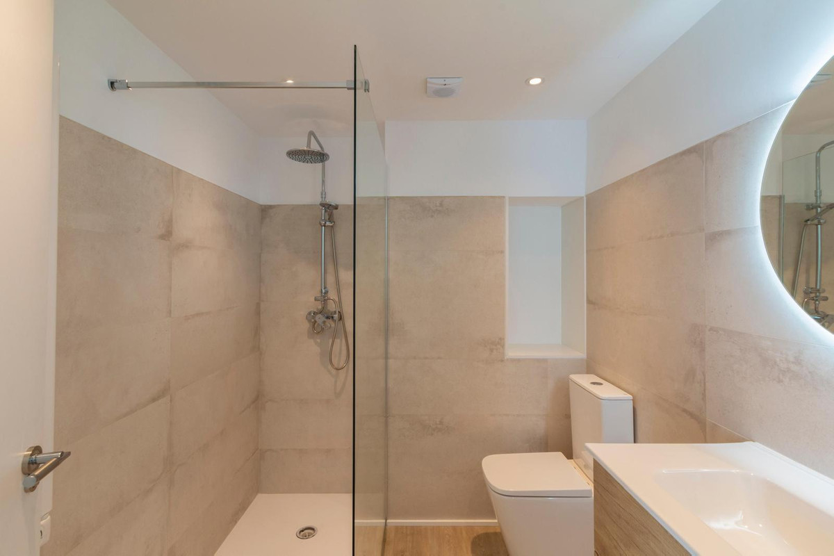 Penthouse te koop in Estepona | 3 slaapkamers H5159074