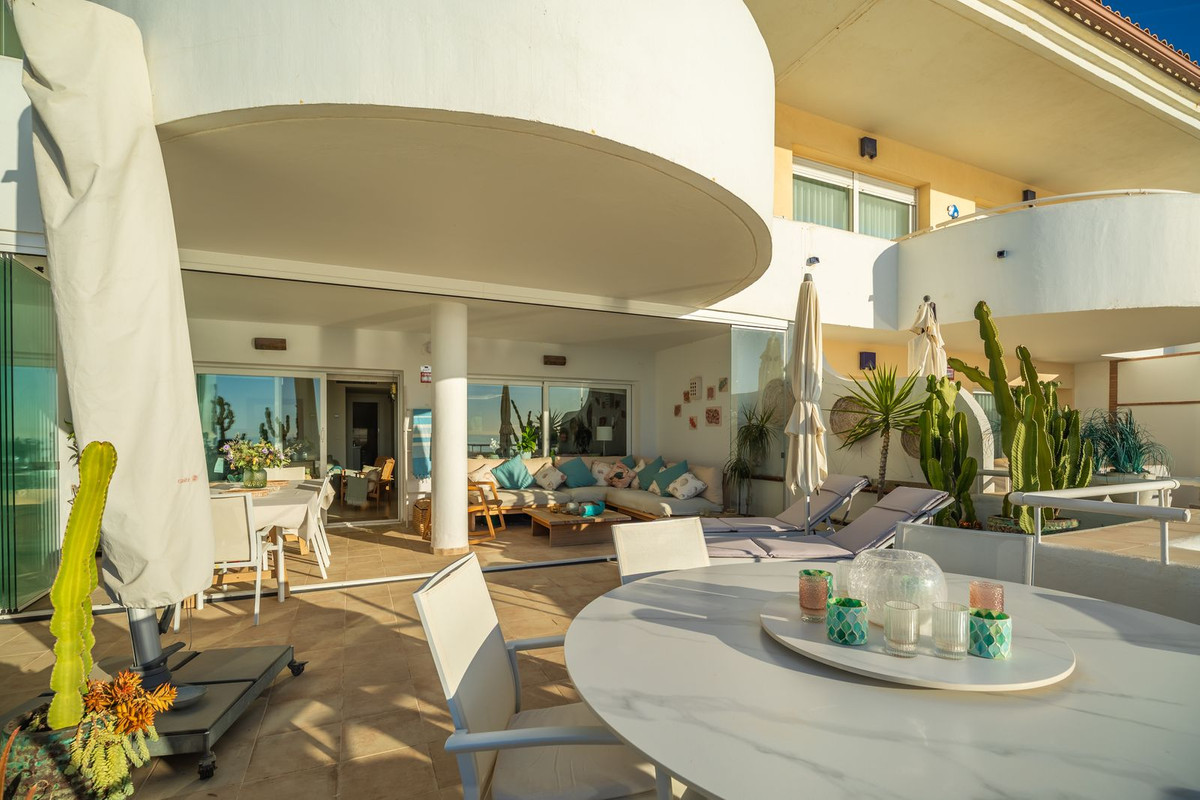 Penthouse te koop in Estepona | 3 slaapkamers H5159263