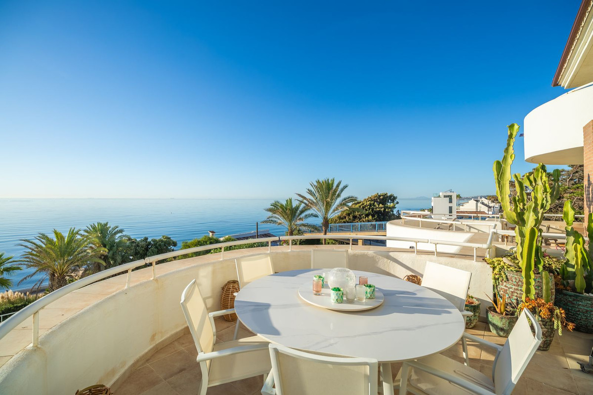 Penthouse te koop in Estepona | 3 slaapkamers H5159263