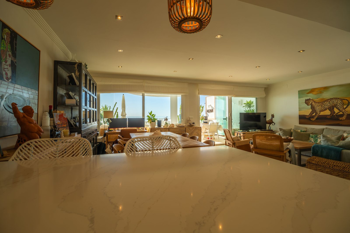 Penthouse te koop in Estepona | 3 slaapkamers H5159263