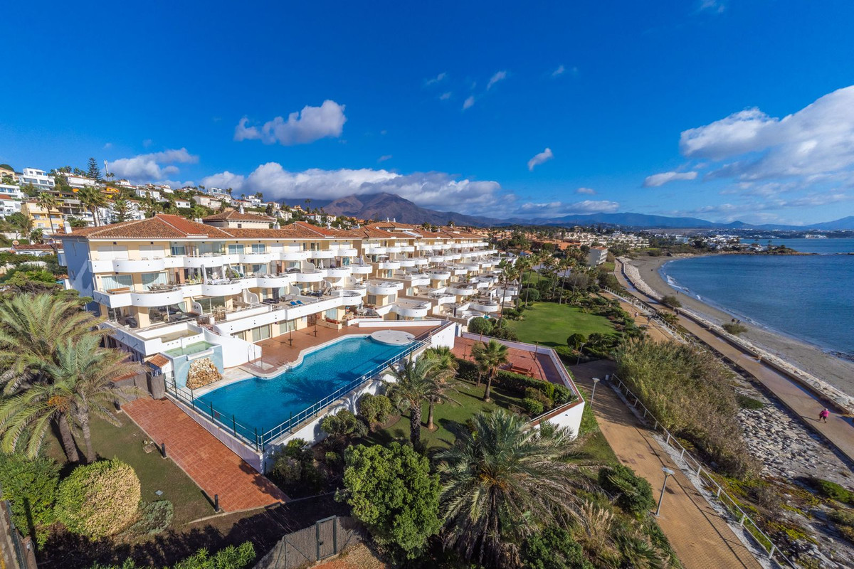 Penthouse te koop in Estepona | 3 slaapkamers H5159263