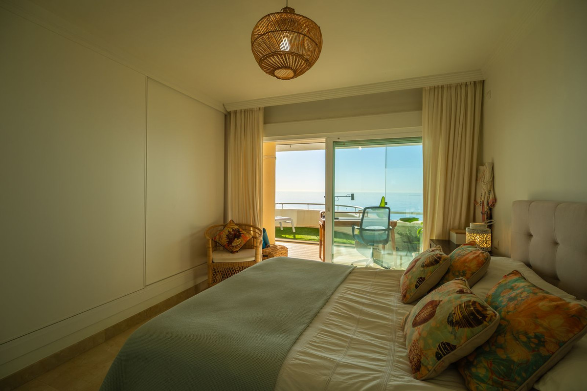 Penthouse te koop in Estepona | 3 slaapkamers H5159263