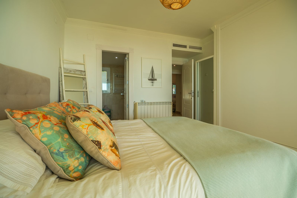 Penthouse te koop in Estepona | 3 slaapkamers H5159263