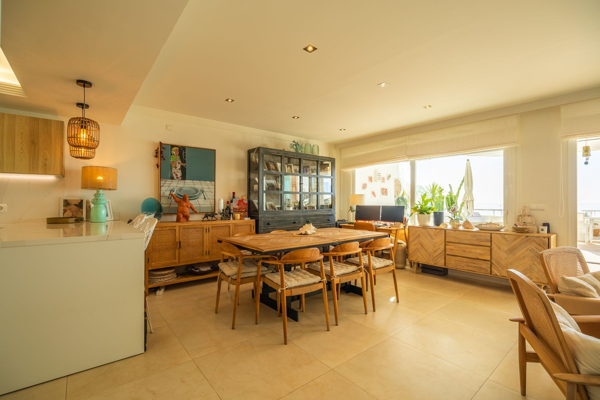 Penthouse te koop in Estepona | 3 slaapkamers H5159263