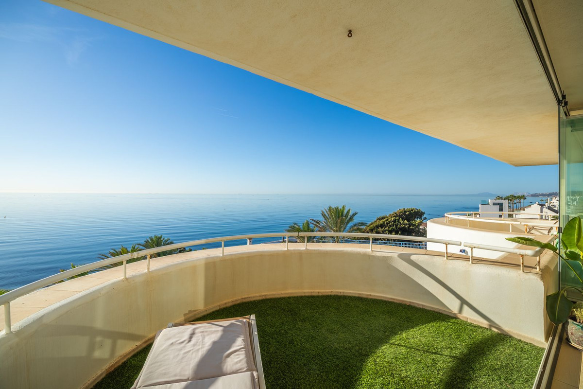 Penthouse te koop in Estepona | 3 slaapkamers H5159263