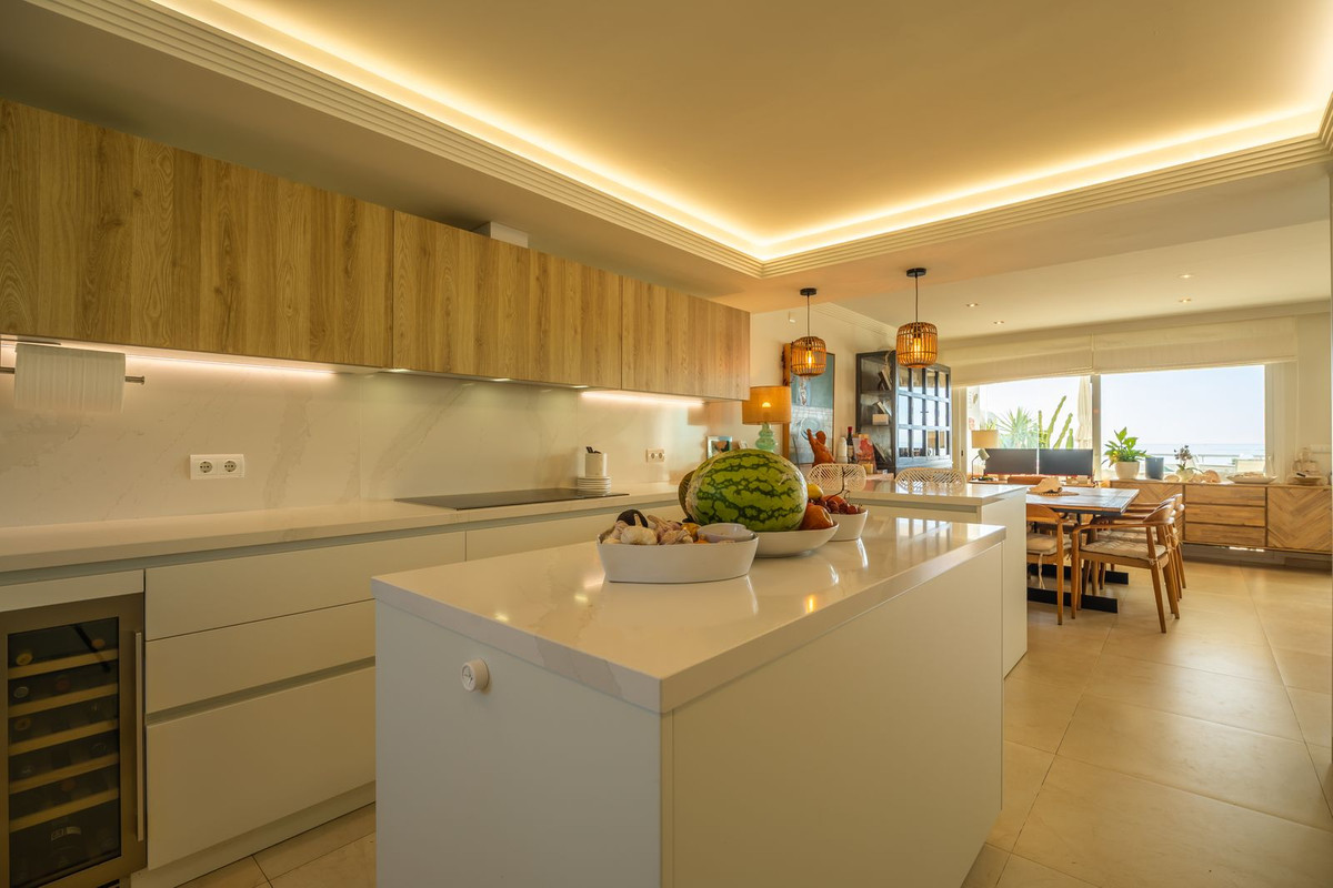 Penthouse te koop in Estepona | 3 slaapkamers H5159263