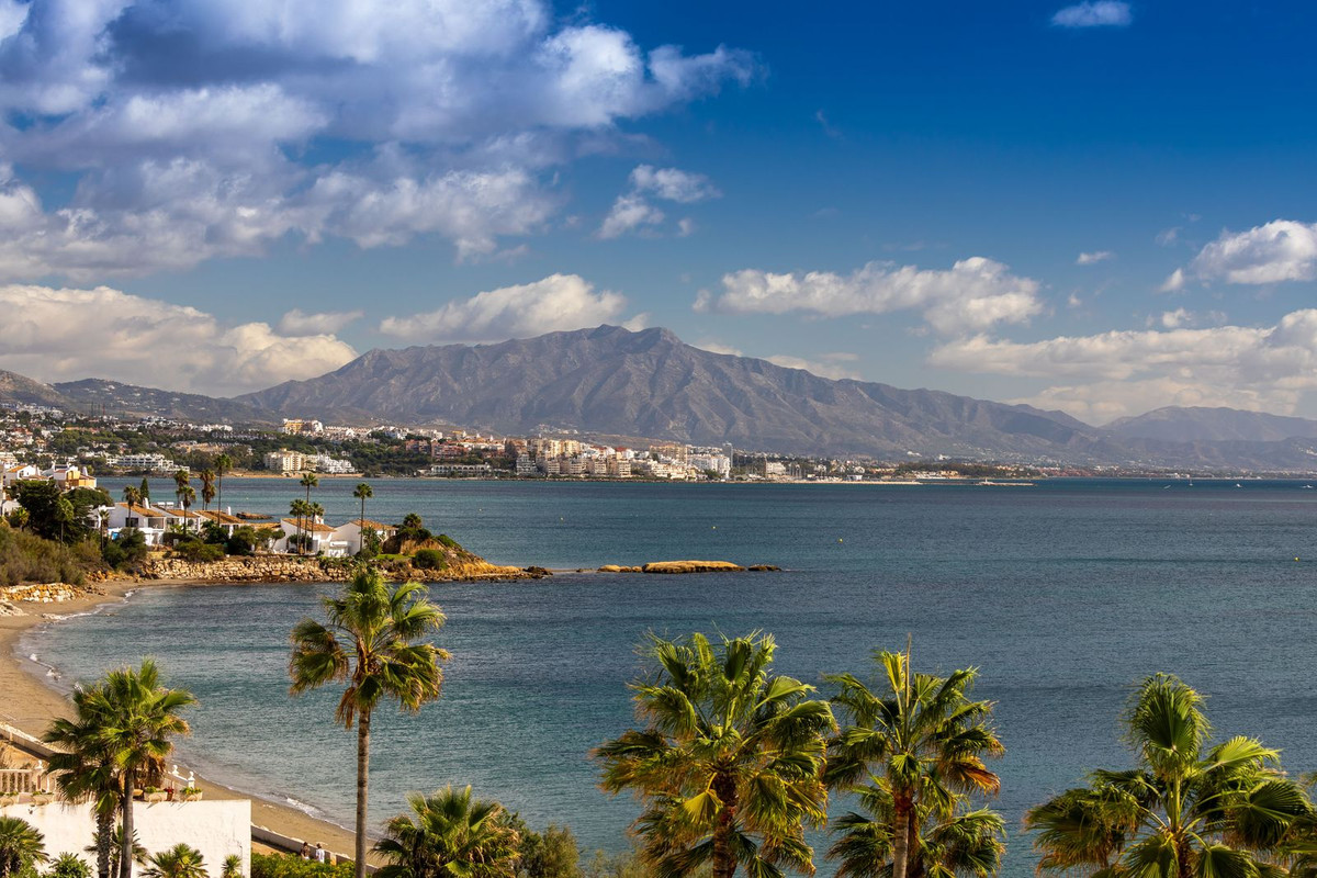 Penthouse te koop in Estepona | 3 slaapkamers H5159263