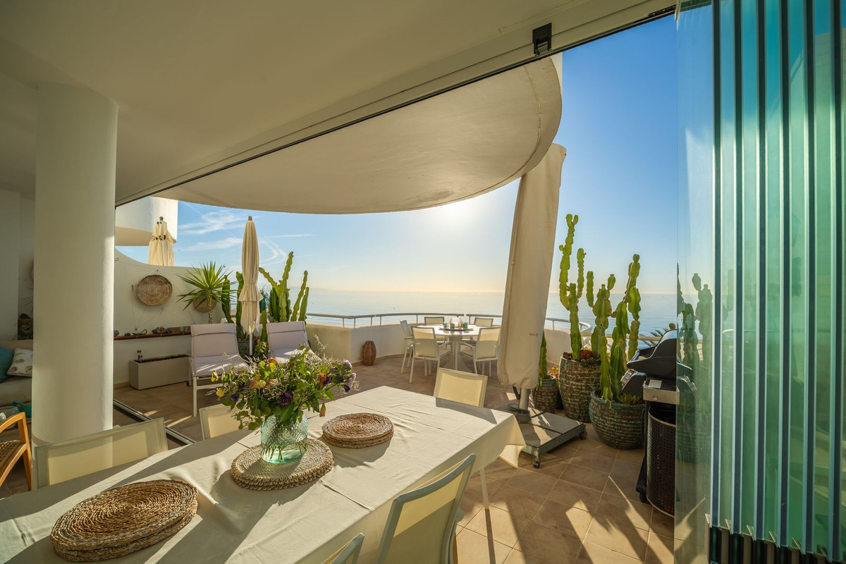 Penthouse te koop in Estepona | 3 slaapkamers H5159263