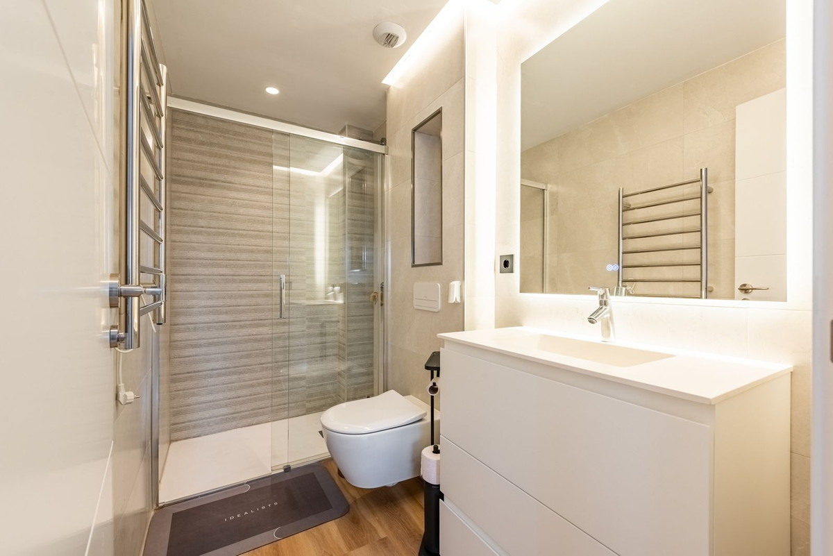 Appartement te koop in Estepona | 4 slaapkamers H5159548