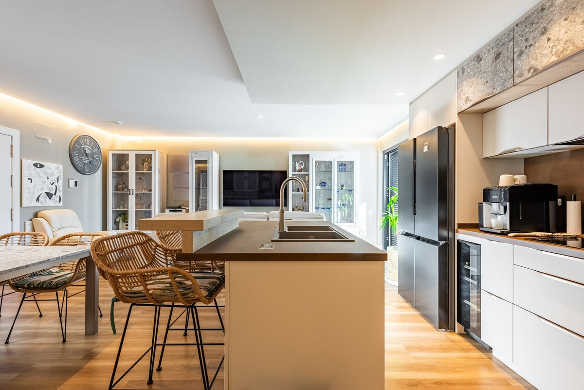 Appartement te koop in Estepona | 4 slaapkamers H5159548