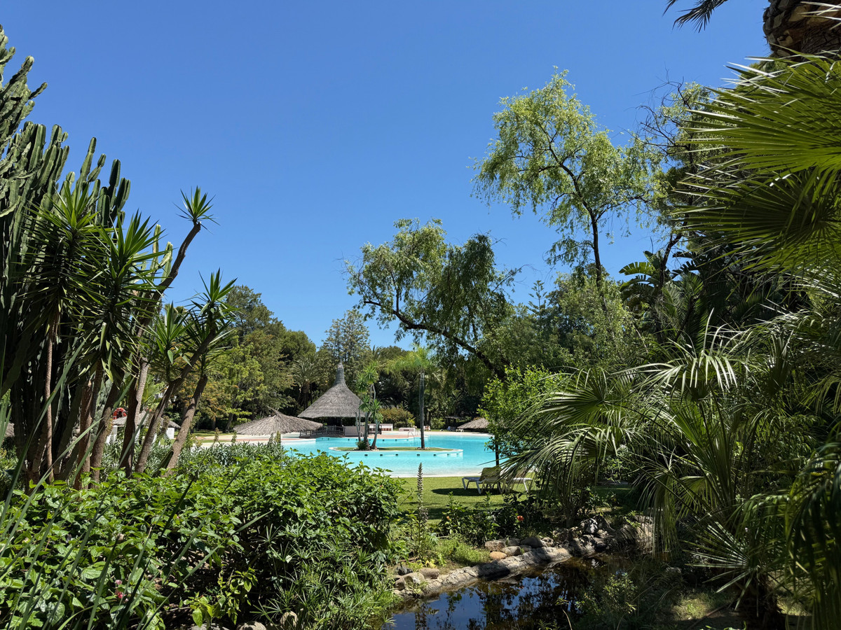 Appartement te koop in Estepona | 3 slaapkamers H5159776