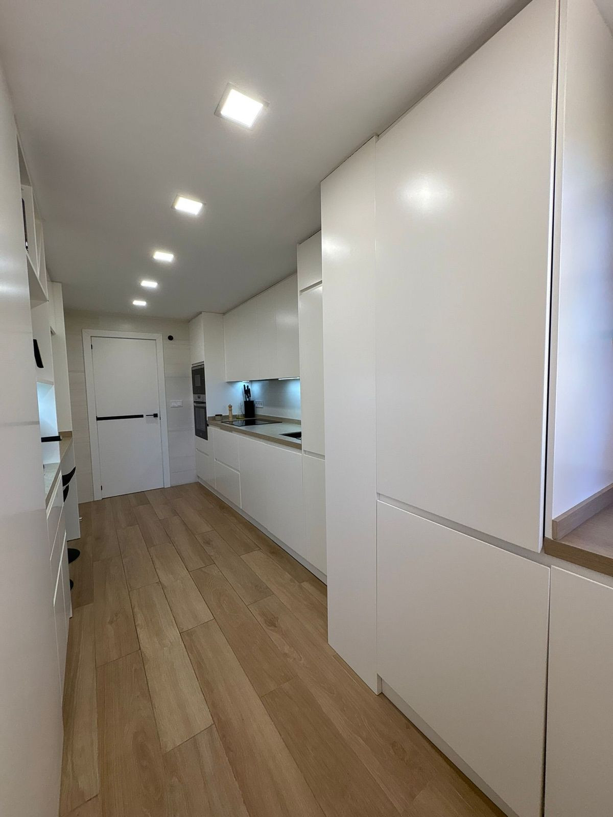 Appartement te koop in Estepona | 2 slaapkamers H5160181
