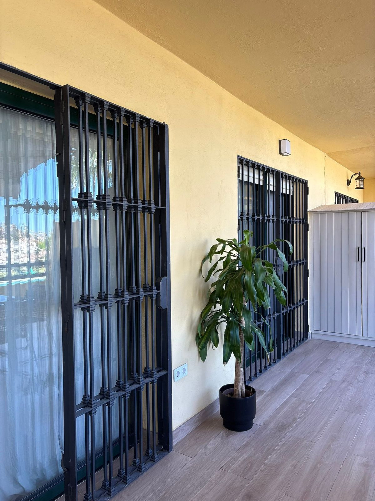 Appartement te koop in Estepona | 2 slaapkamers H5160181