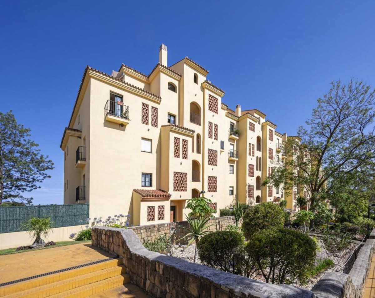 Appartement te koop in Estepona | 2 slaapkamers H5160181