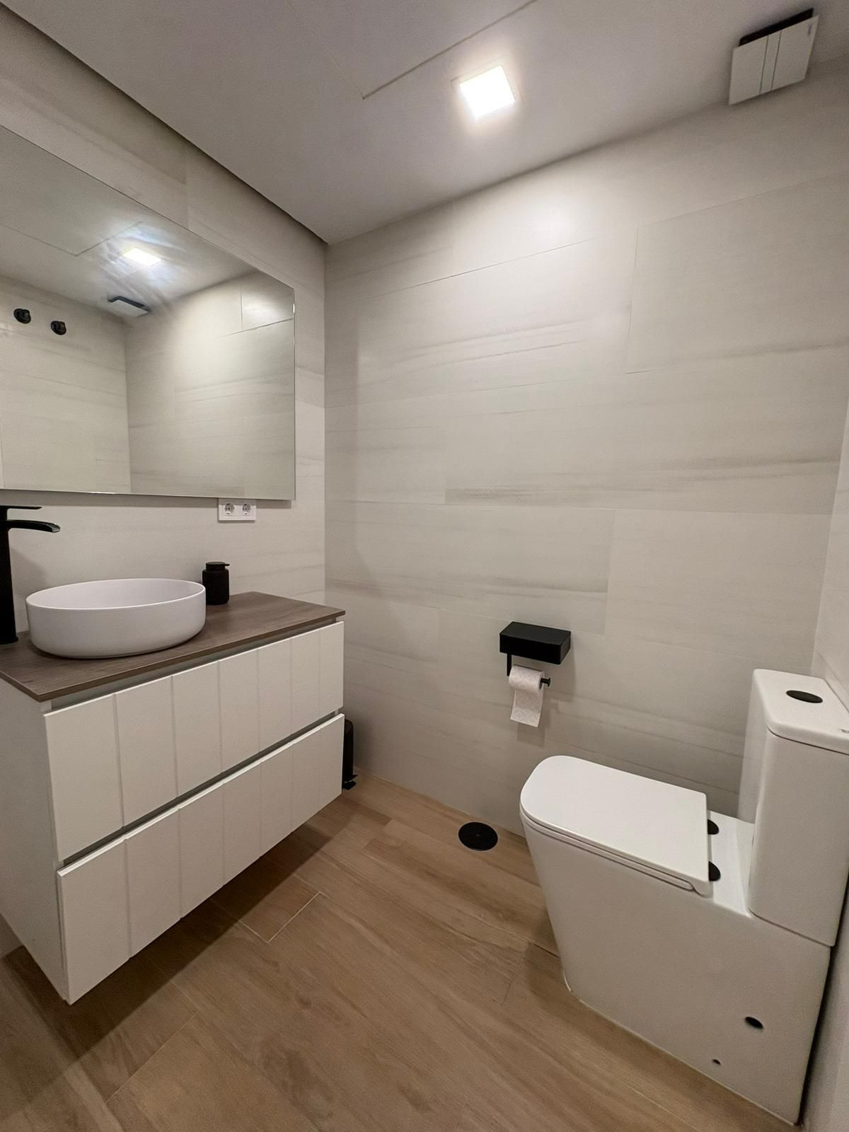 Appartement te koop in Estepona | 2 slaapkamers H5160181