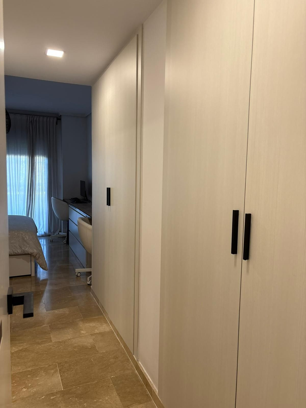 Appartement te koop in Estepona | 2 slaapkamers H5160181