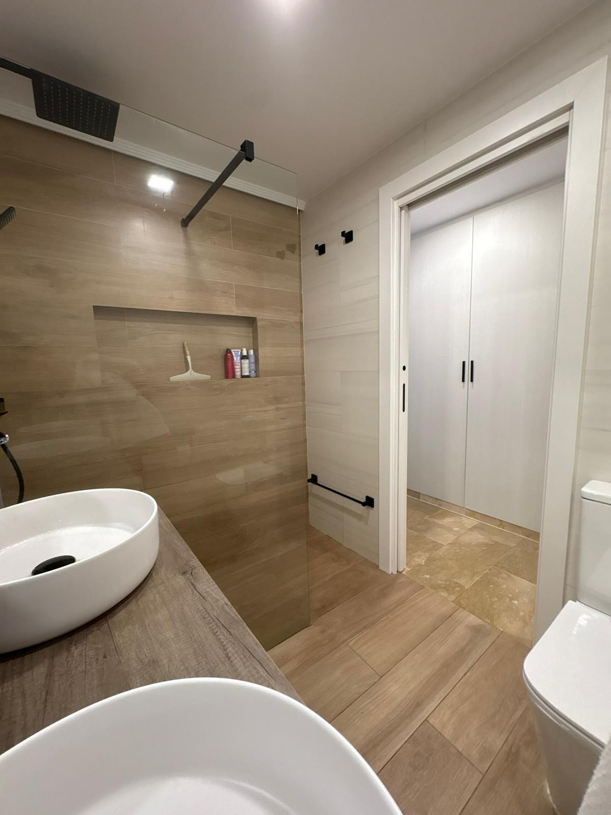 Appartement te koop in Estepona | 2 slaapkamers H5160181