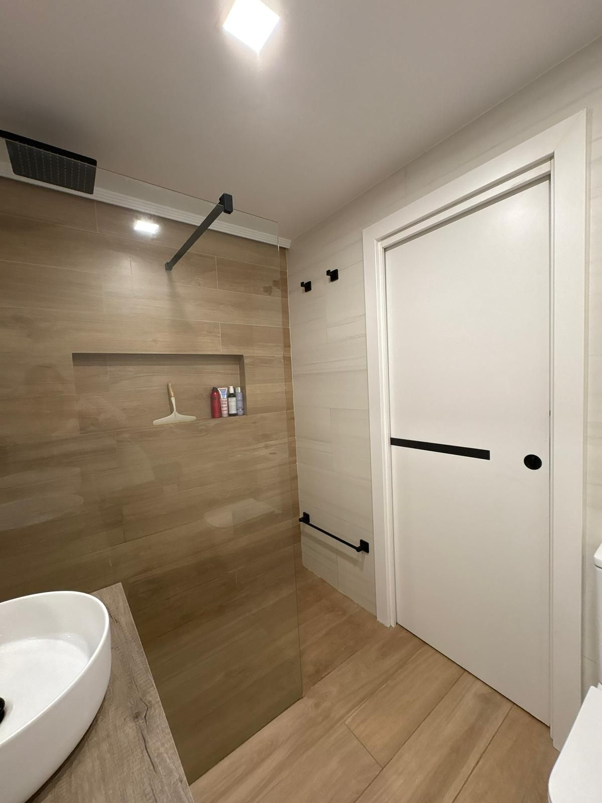 Appartement te koop in Estepona | 2 slaapkamers H5160181