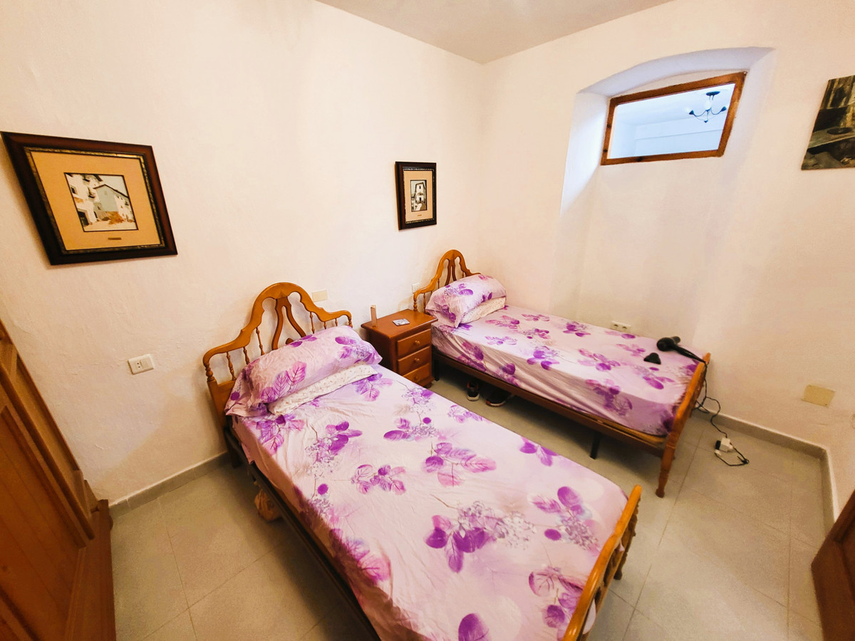 Appartement te koop in Estepona | 2 slaapkamers H5165278