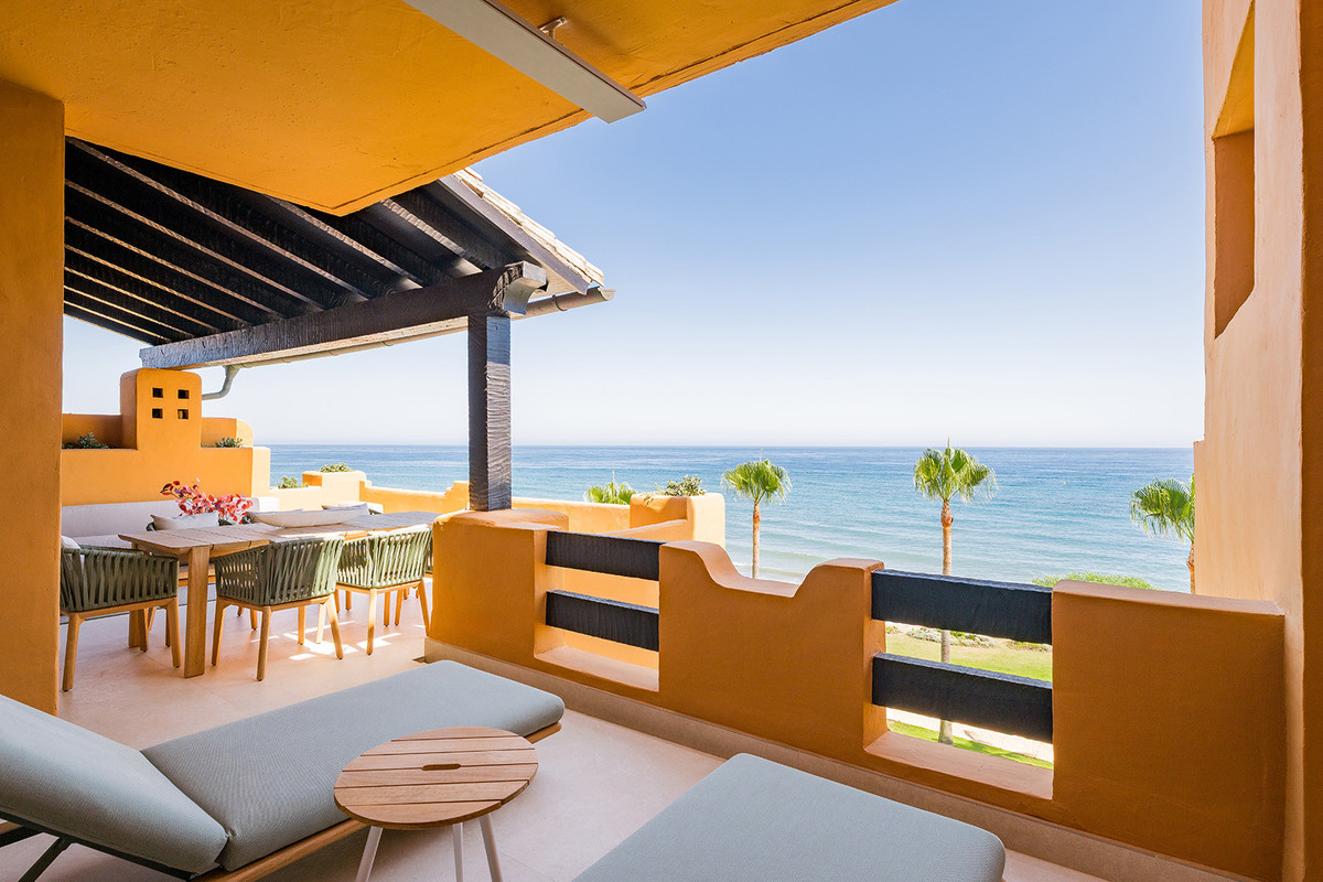 Appartement te koop in Estepona | 4 slaapkamers H5166178