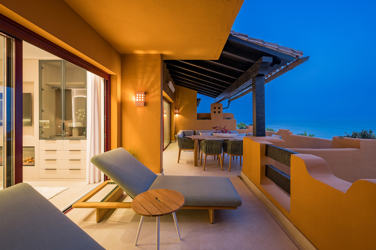 Appartement te koop in Estepona | 4 slaapkamers H5166178