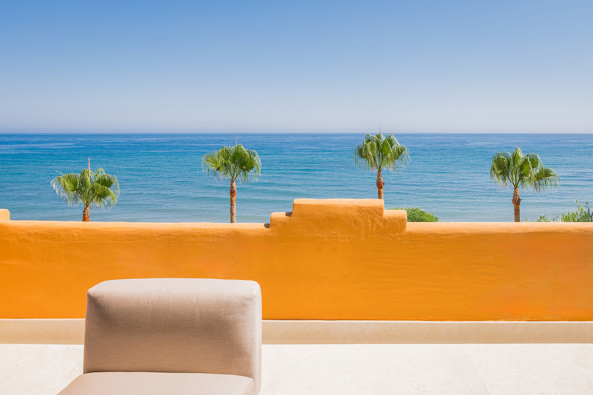 Appartement te koop in Estepona | 4 slaapkamers H5166178