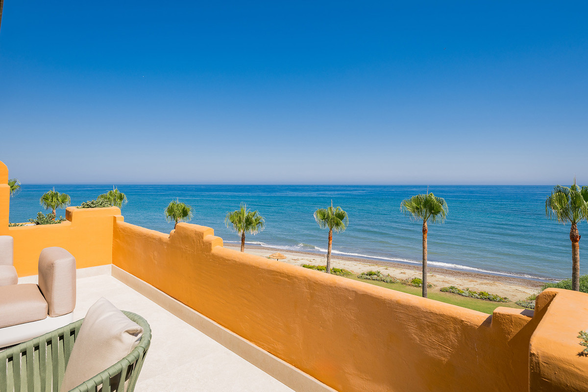 Appartement te koop in Estepona | 4 slaapkamers H5166178
