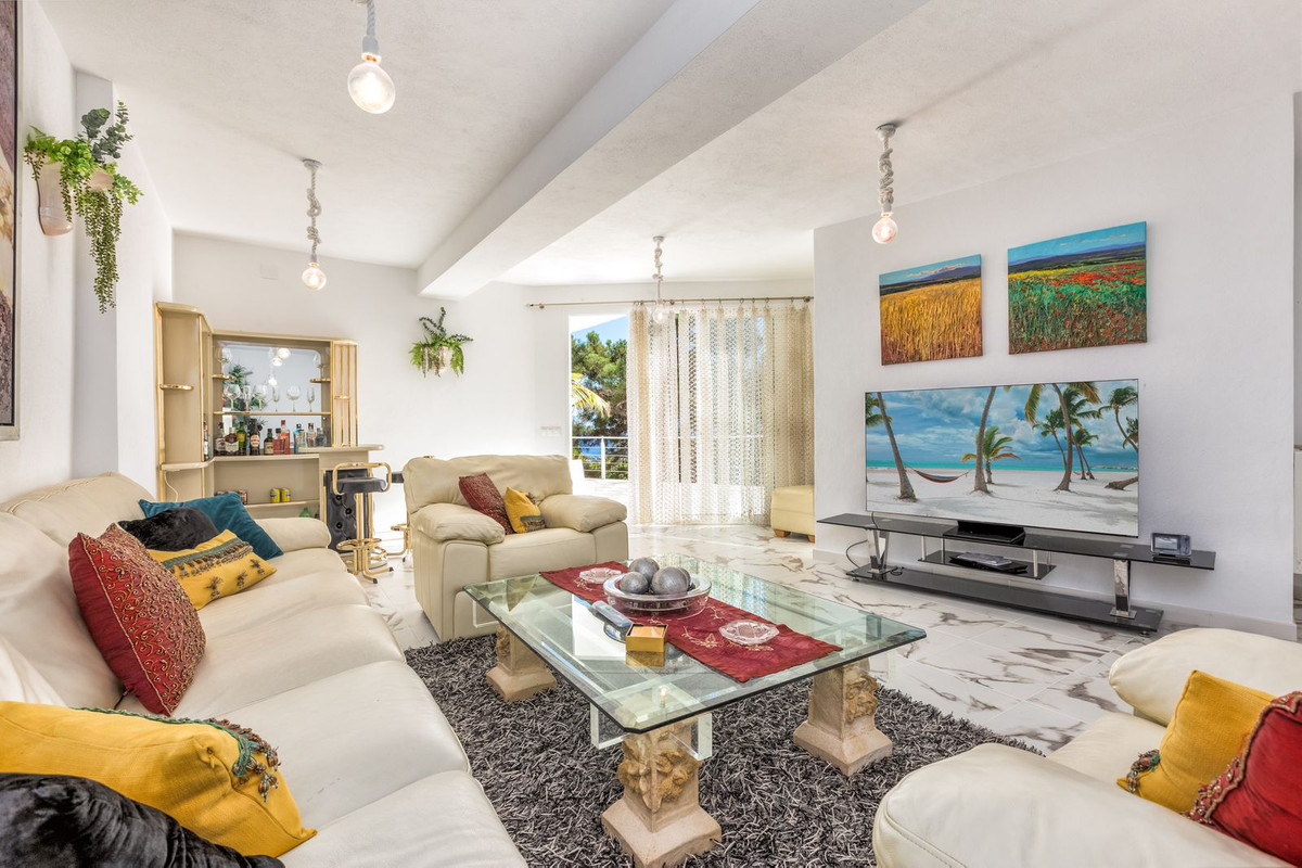 Property main view 44