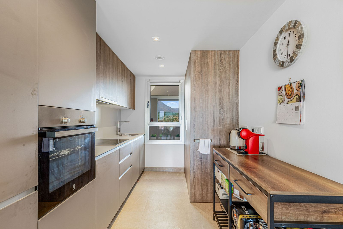 Penthouse te koop in Estepona | 2 slaapkamers H5183275