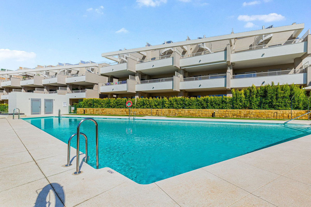 Penthouse te koop in Estepona | 2 slaapkamers H5183275