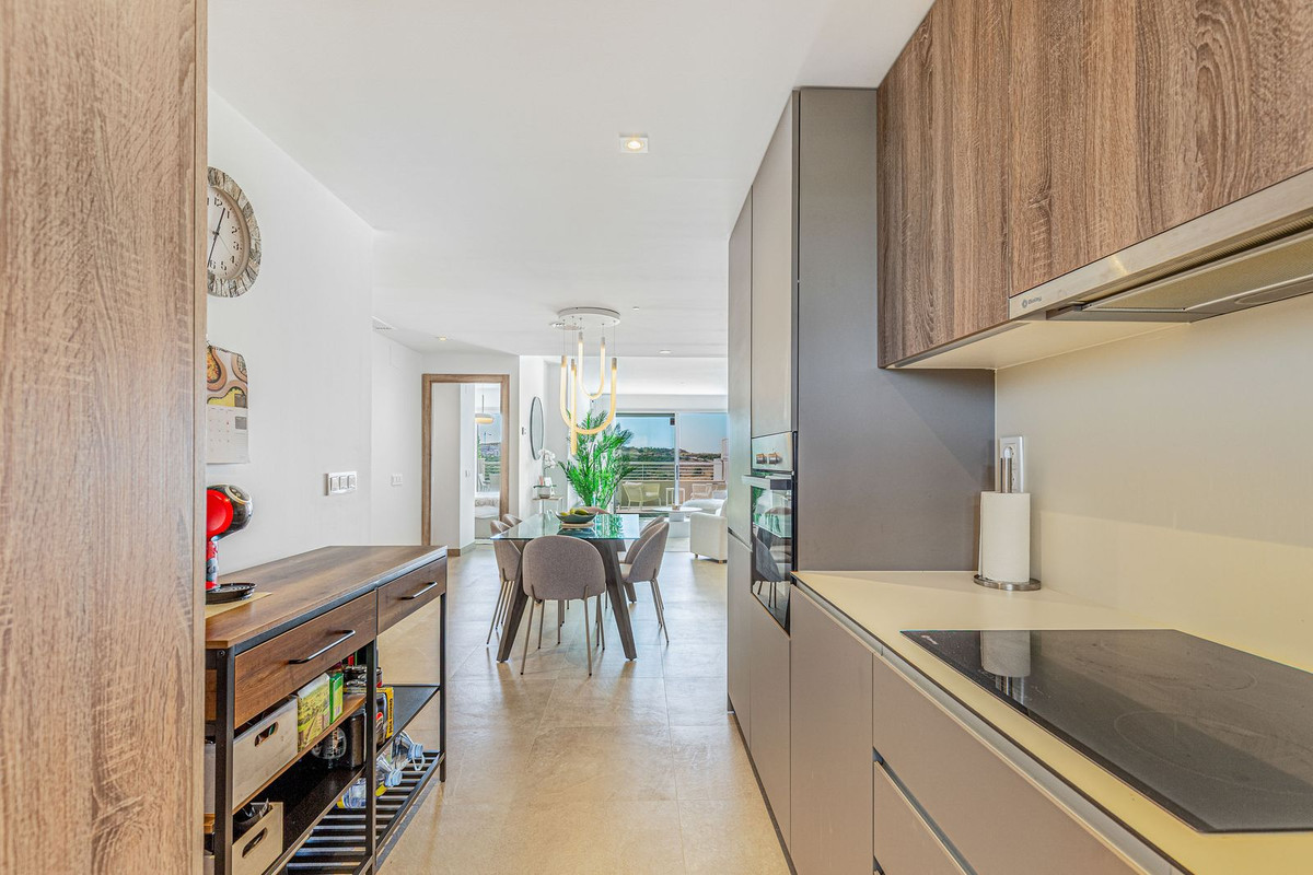 Penthouse te koop in Estepona | 2 slaapkamers H5183275