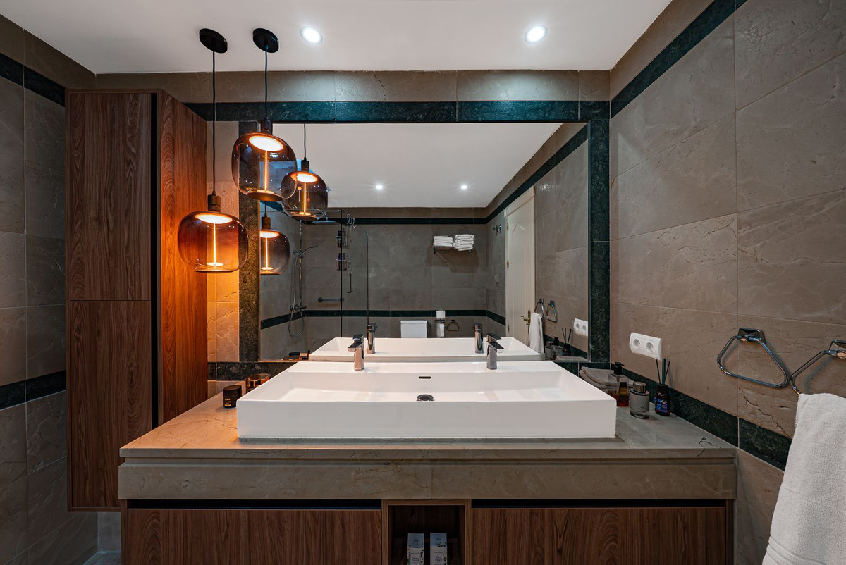 Property main view 18