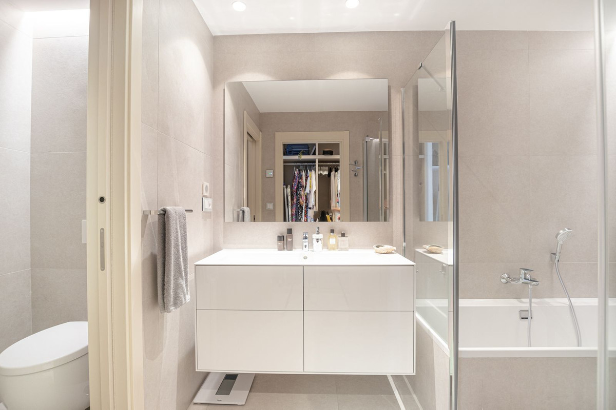 Property main view 44