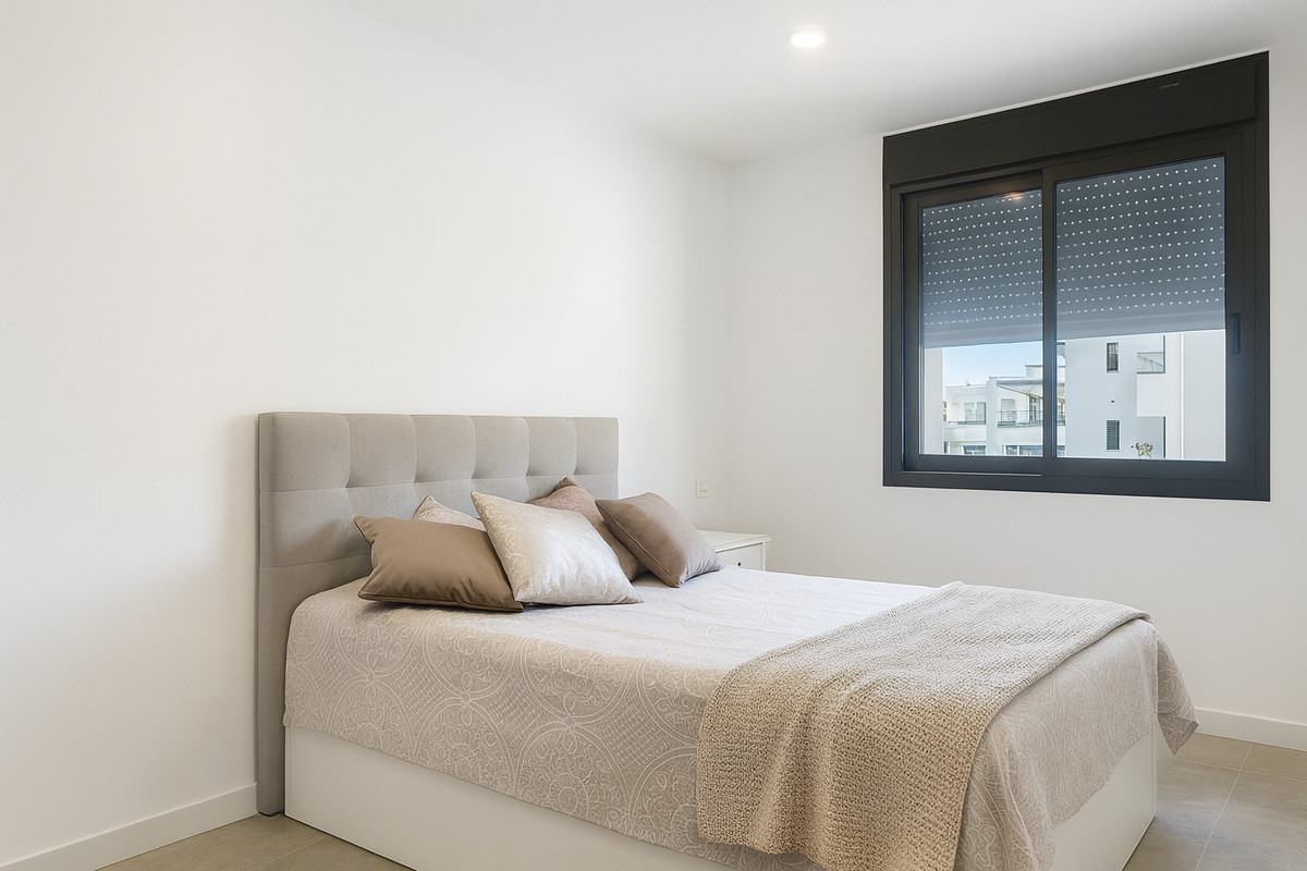 Appartement te koop in Estepona | 3 slaapkamers H5201986