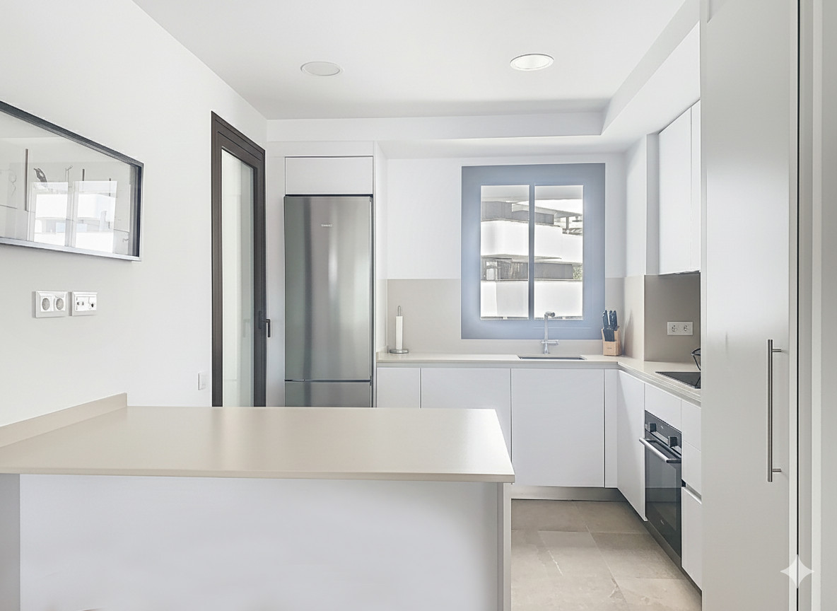 Appartement te koop in Estepona | 3 slaapkamers H5201986