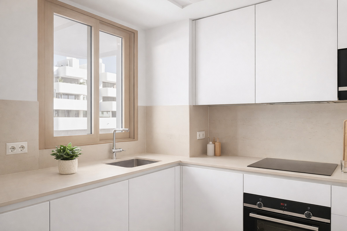 Appartement te koop in Estepona | 3 slaapkamers H5201986