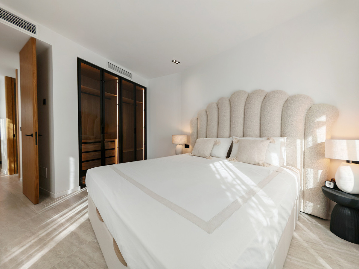 Appartement te koop in Estepona | 3 slaapkamers H5209327