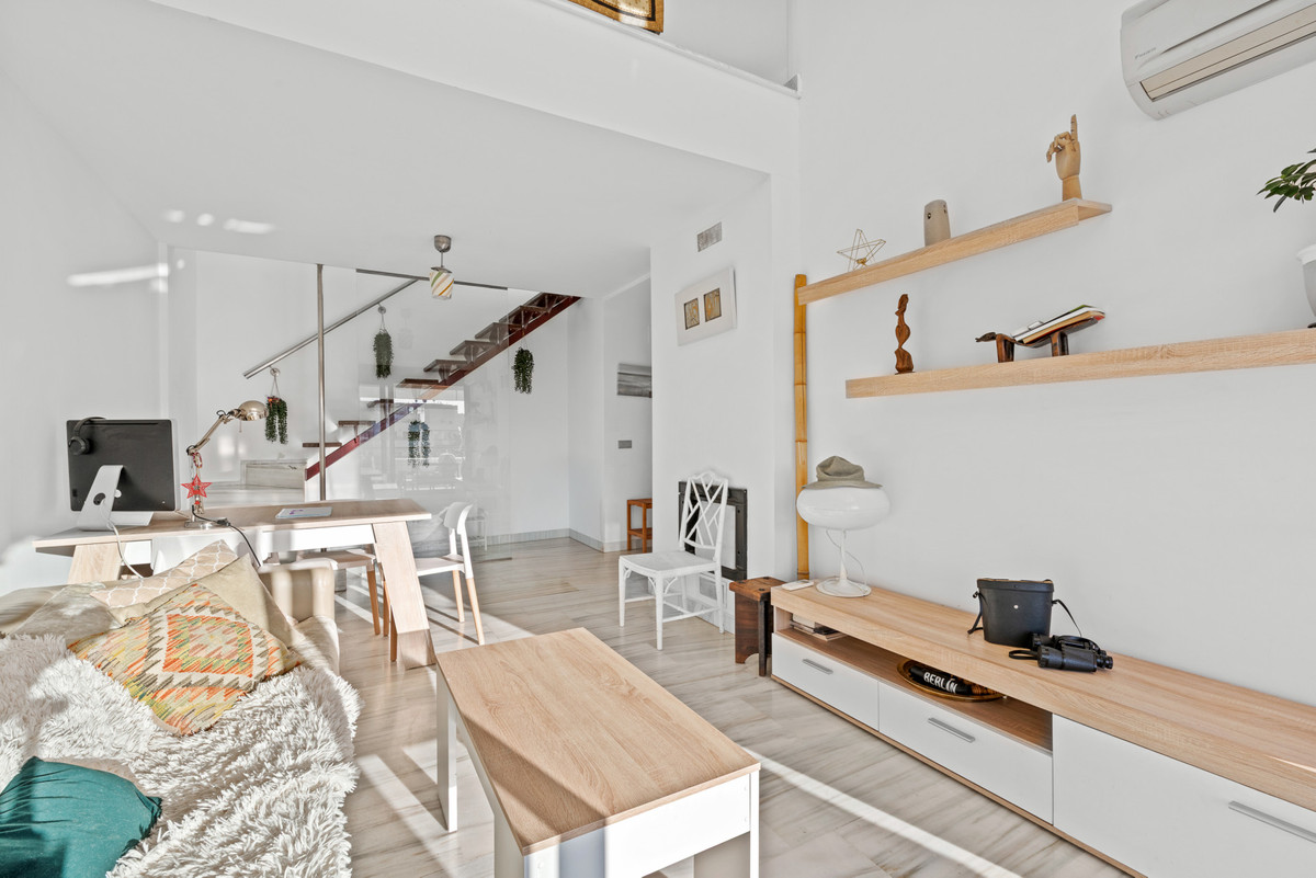 Appartement te koop in Estepona | 2 slaapkamers H5213683