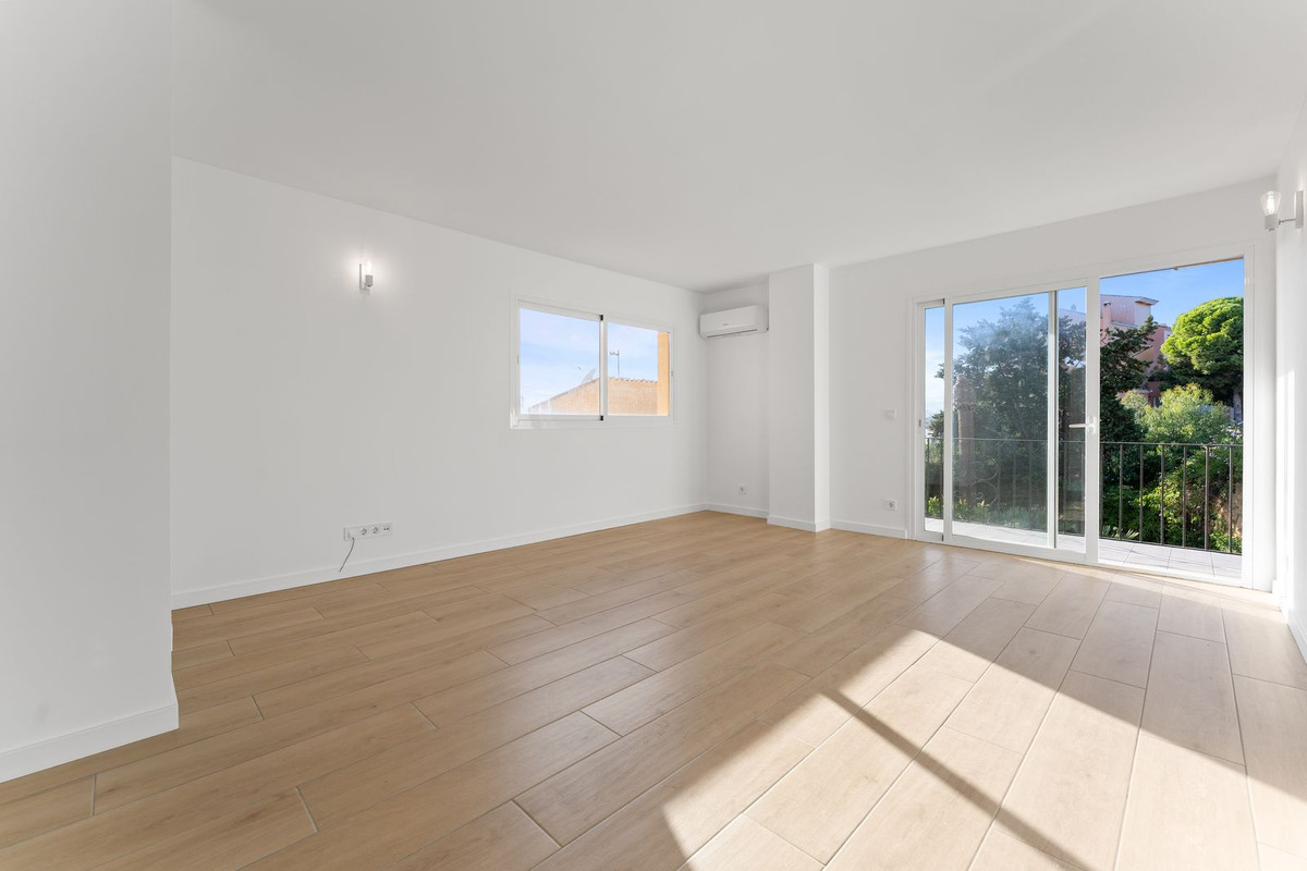 Appartement te koop in Estepona | 2 slaapkamers H5215636