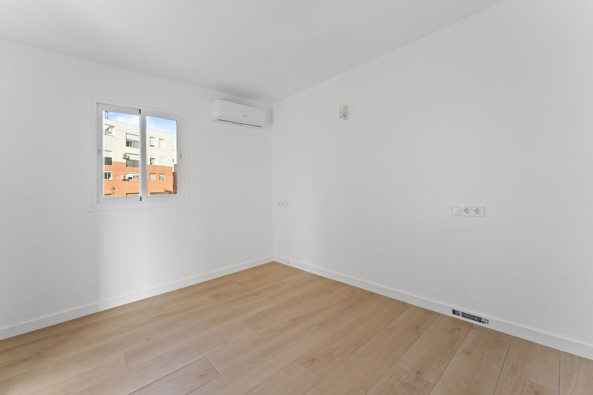 Appartement te koop in Estepona | 2 slaapkamers H5215636