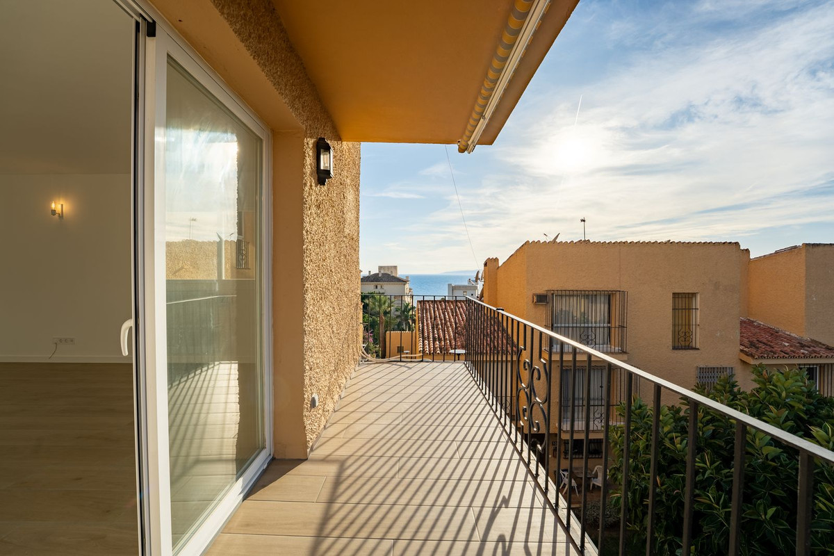 Appartement te koop in Estepona | 2 slaapkamers H5215636