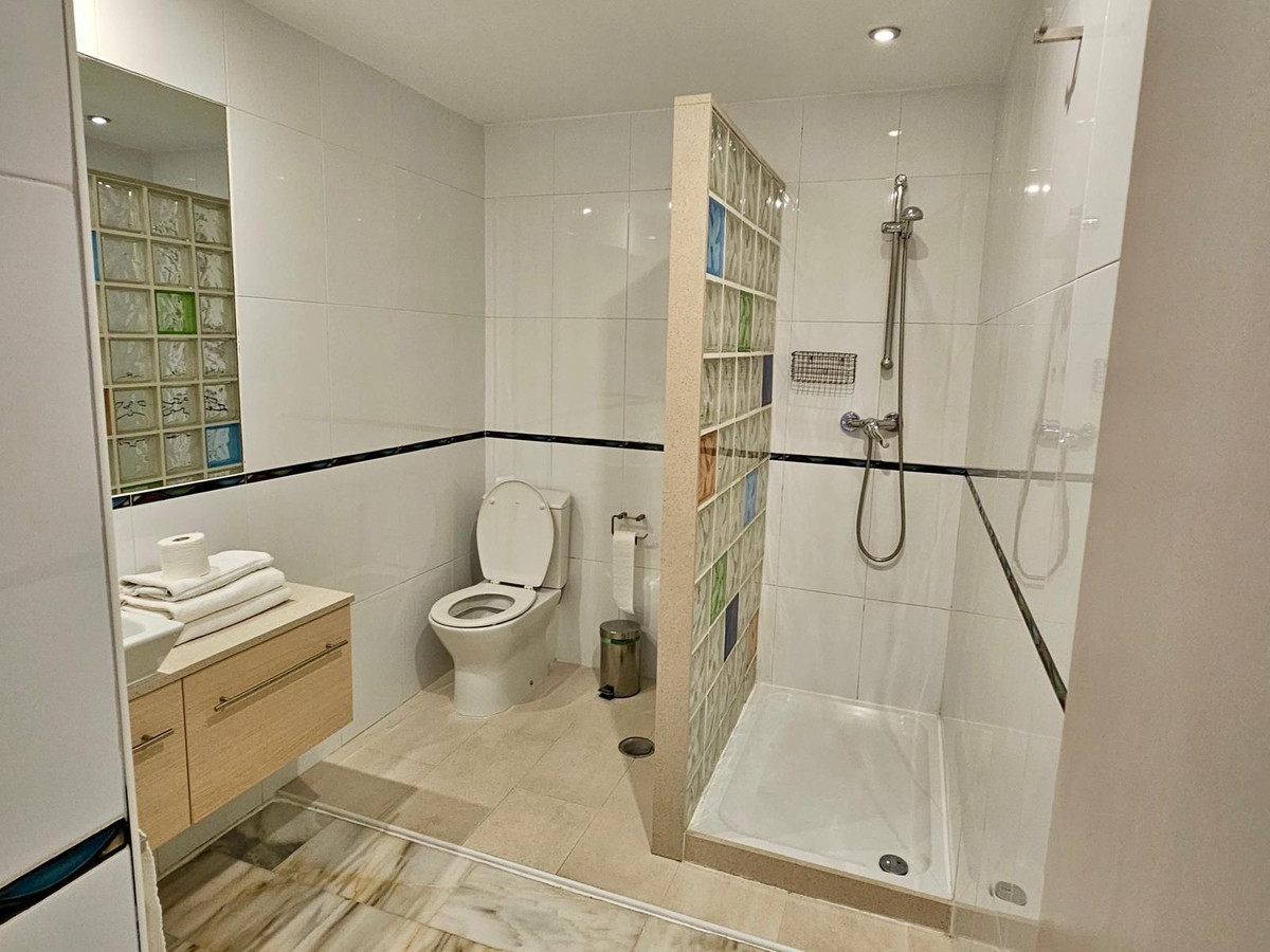 Appartement te koop in Estepona | 1 slaapkamers H5217721