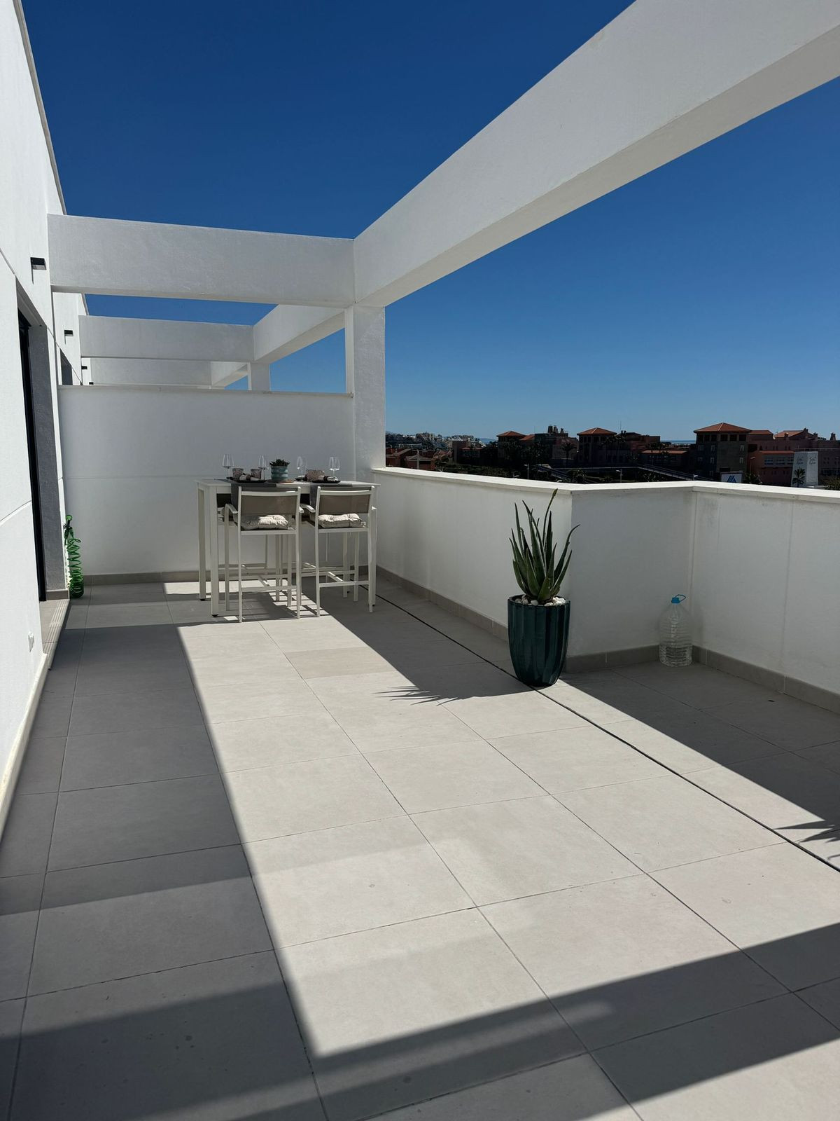 Penthouse te koop in Estepona | 2 slaapkamers H5219308