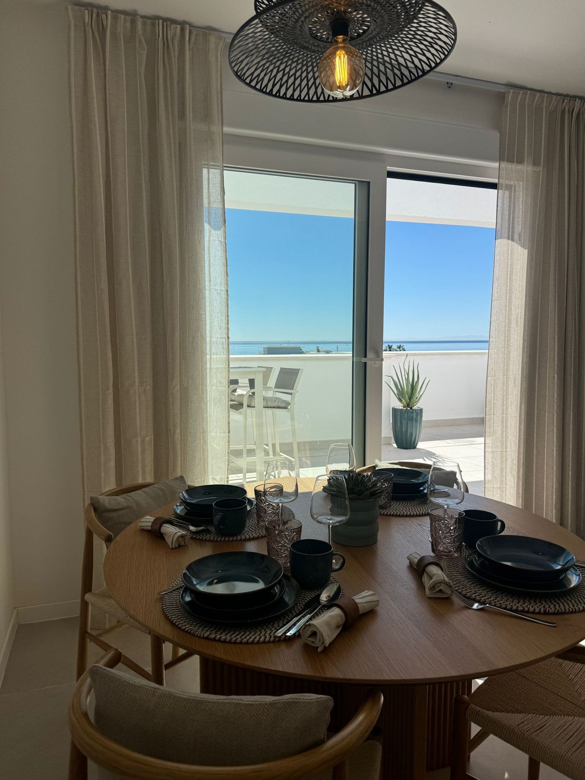 Penthouse te koop in Estepona | 2 slaapkamers H5219308