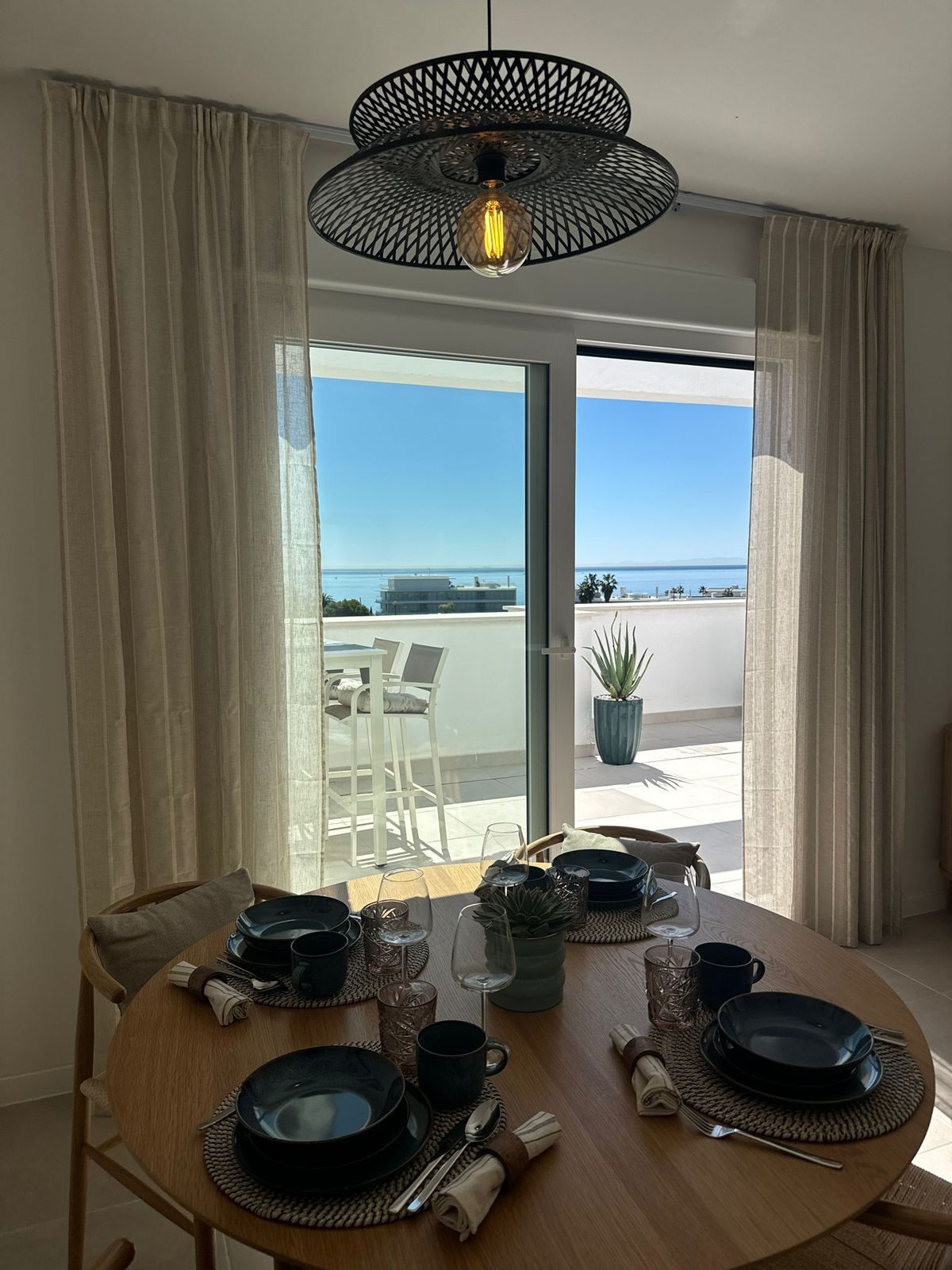 Penthouse te koop in Estepona | 2 slaapkamers H5219308