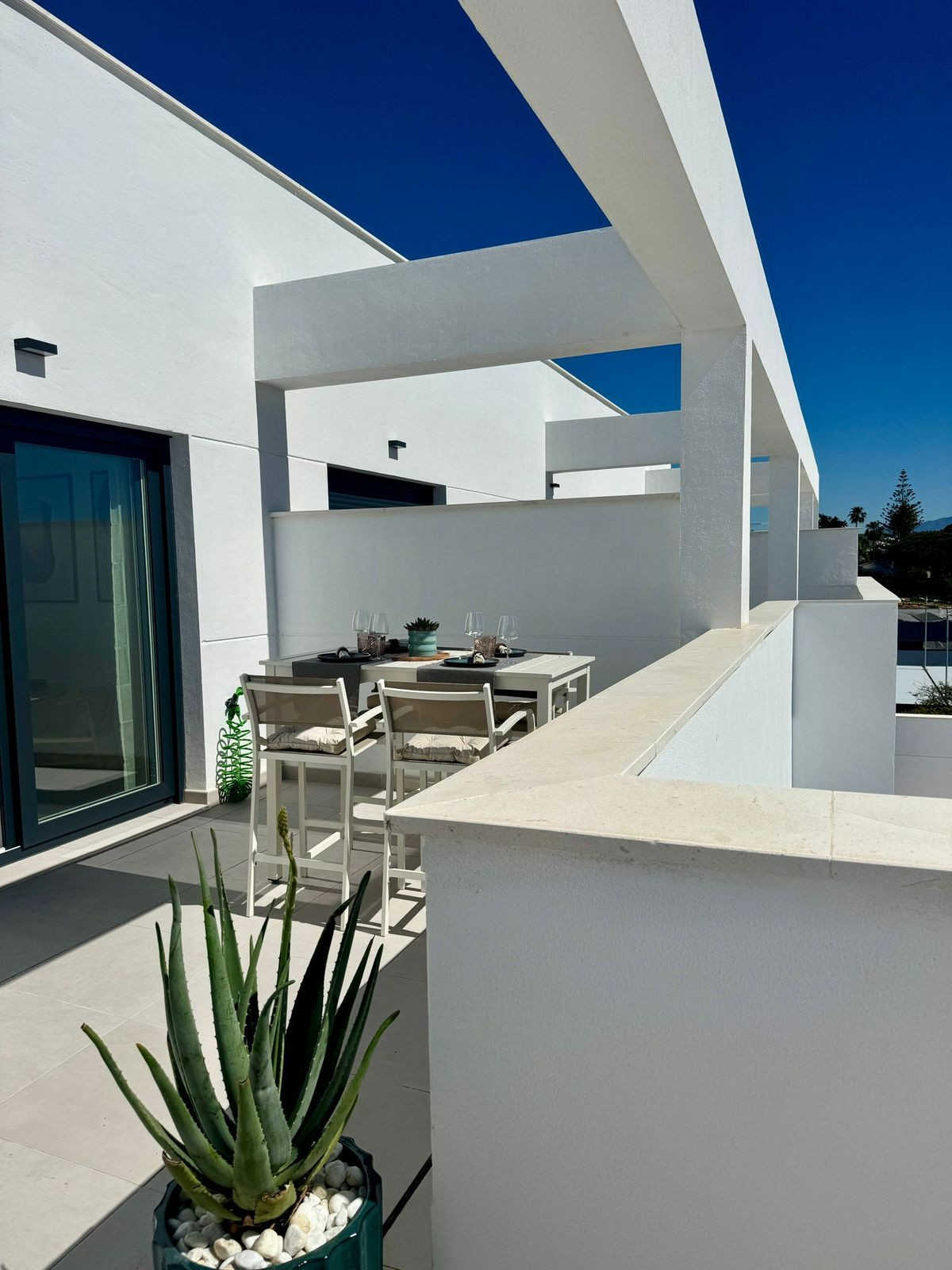 Penthouse te koop in Estepona | 2 slaapkamers H5219308